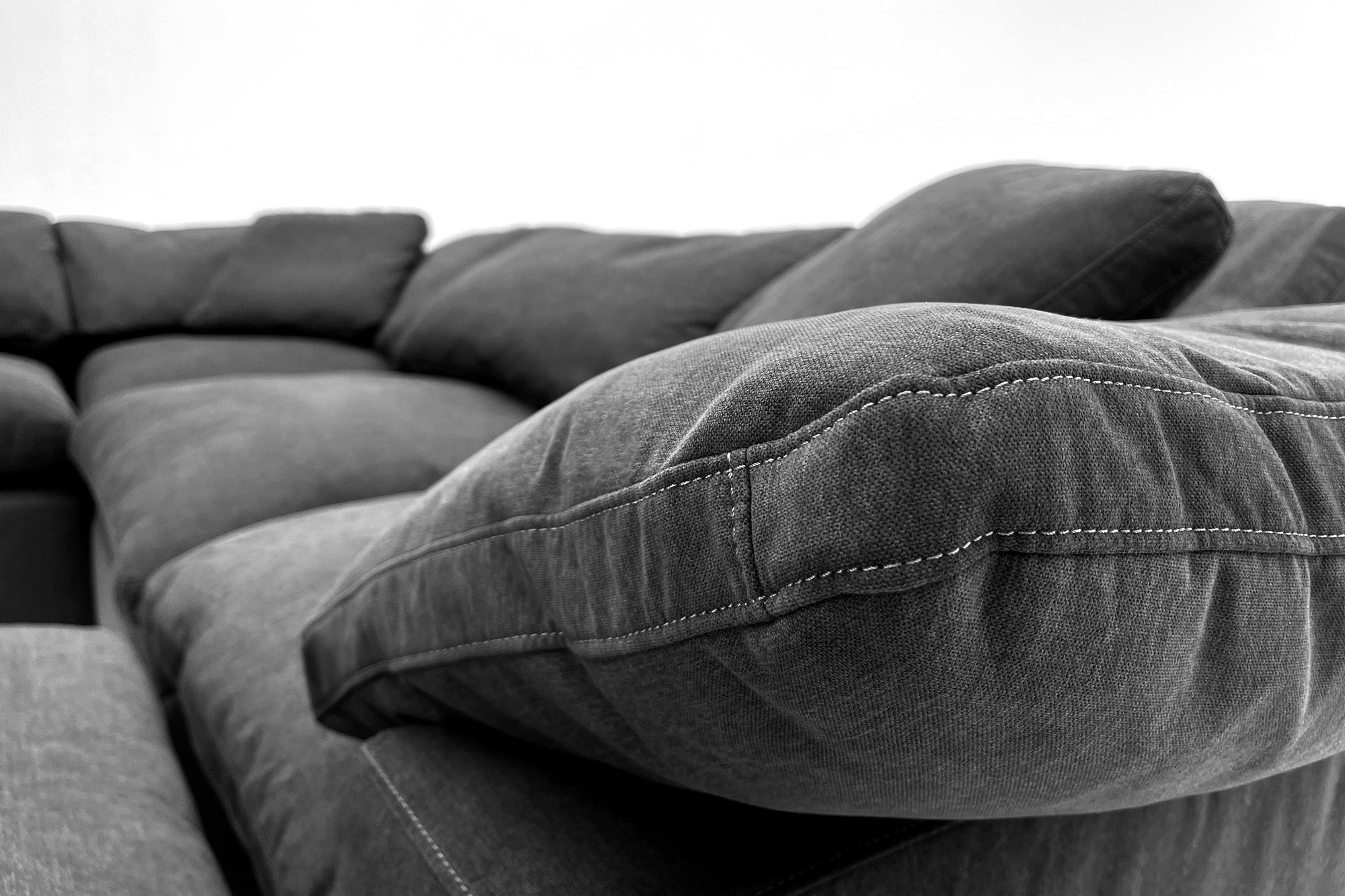 5-Cube Lifestyle Sectional - Charcoal Soulfa Home