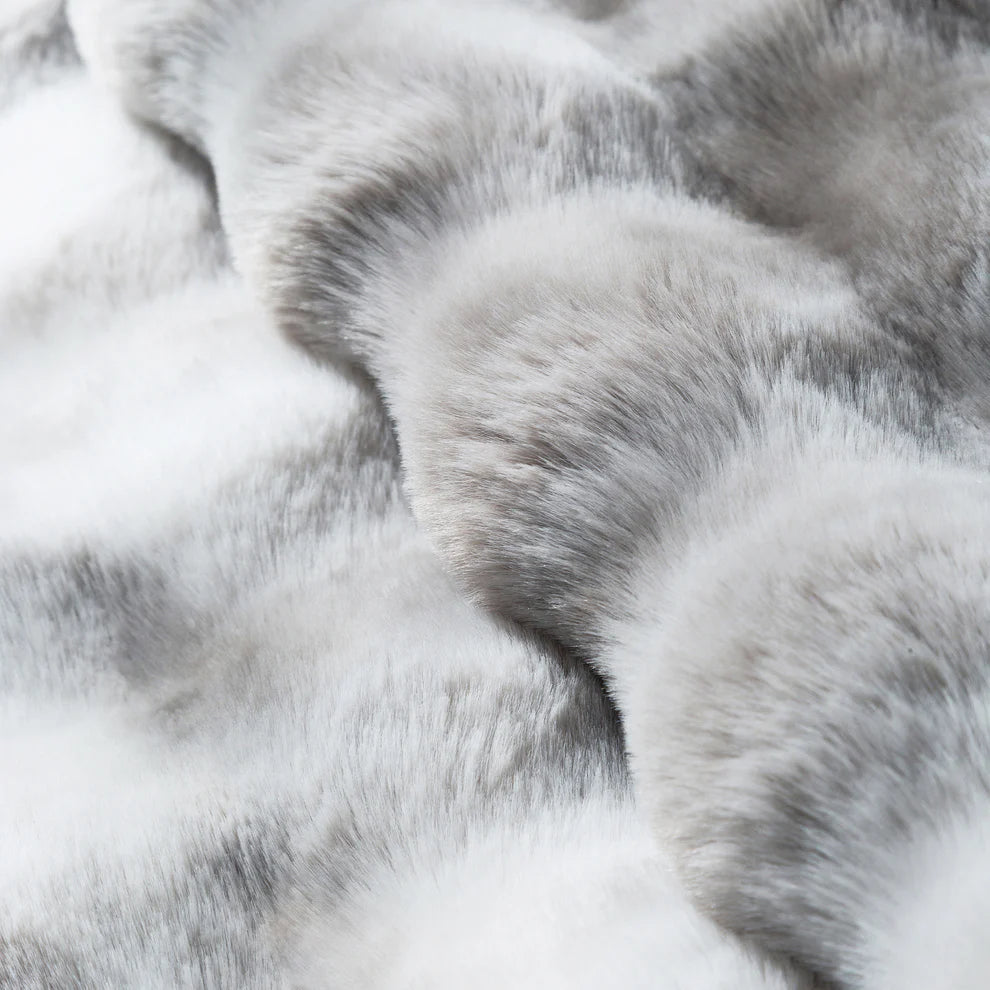 Snug Throw Blanket - Washable "Mink" Soulfa Home Artic Wolf